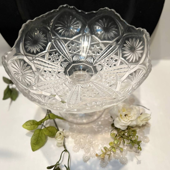American Brilliant Period Crysyal Cut Glass compote, candy, fruit, floral. - Picture 4 of 7